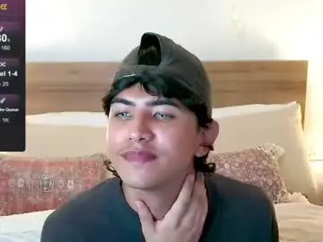 Chaturbate Nude Webcam of olly_jerez
