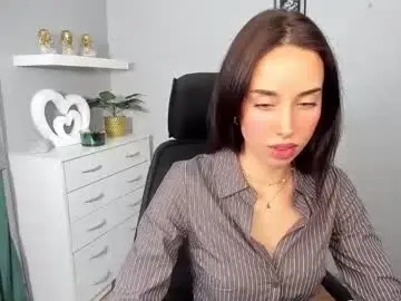 Chaturbate Best live sex cam show of adelesolo