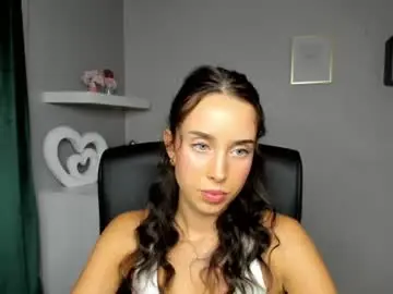 Chaturbate Adult Webcams of adelesolo