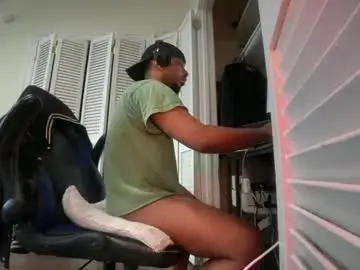 Chaturbate Nude Webcam of brownskinshortyy