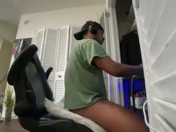 Chaturbate Watch Live Sex Cams of brownskinshortyy