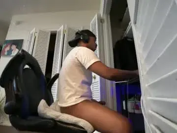 Chaturbate Adult Video Chat of brownskinshortyy