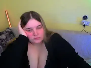 Chaturbate Live Sex Cam of emma_dorn