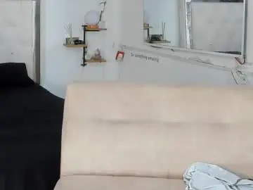 Chaturbate Nude Webcam of lunay_xtreemboy