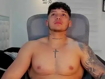 Chaturbate Free Porn Cam of lunay_xtreemboy