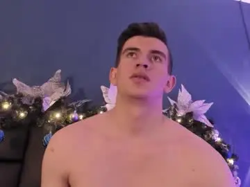 Chaturbate Sex Cam of mikaelslow