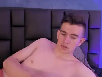 Chaturbate Best live sex cam show of mikaelslow