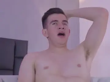 Chaturbate Free Porn Cam of mikaelslow