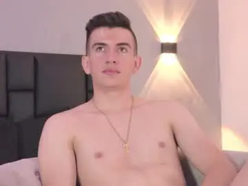 Chaturbate Live Sex Cam of mikaelslow
