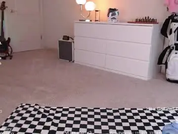 Chaturbate Best live sex cam show of petitebrat