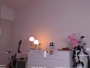 Chaturbate Sex Chat of petitebrat