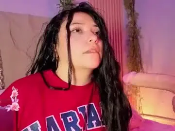 Chaturbate Live Sex Cam of centaurigirls