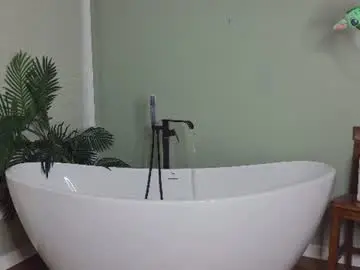 Chaturbate Sex Chat of ellalowe