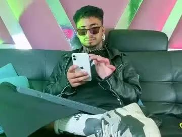Chaturbate Live Sex of juancamilo66_