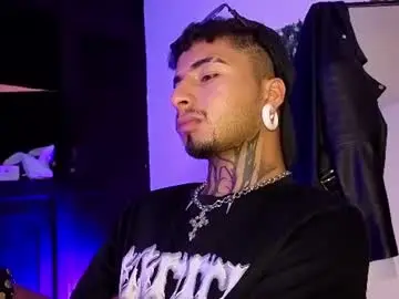 Chaturbate Live Porn of juancamilo66_