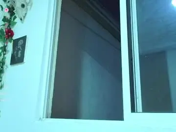 Chaturbate Live Sex Cam of juancamilo66_