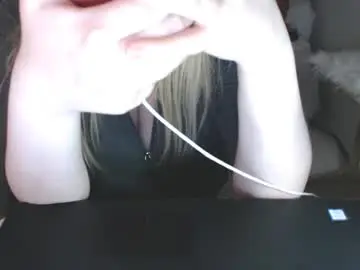 Chaturbate Live Sex Cam of kymchi