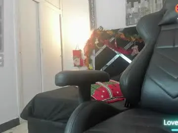 Chaturbate Free Porn Cam of meganqueen2