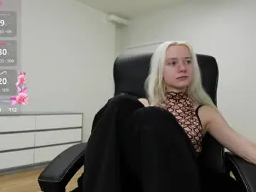 Chaturbate Best live sex cam show of agelina_summer