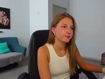 Chaturbate Live Porn of agelina_summer