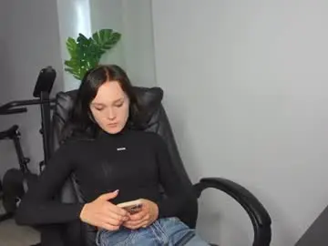 Chaturbate Best live sex cam show of agelina_summer