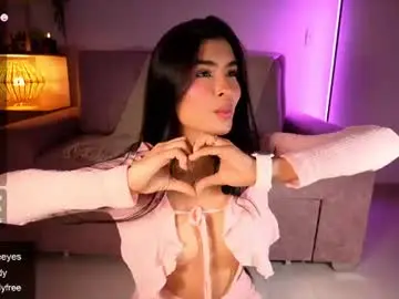 Chaturbate Live Sex Cam of lucia_sandy