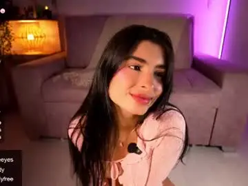 Chaturbate Sex Cam of lucia_sandy