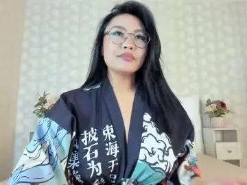 Chaturbate Live Sex Cam of miss_asia_one