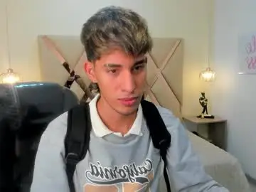 Chaturbate Adult Webcam of ferphoenix_