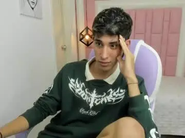 Chaturbate Adult Webcams of ferphoenix_