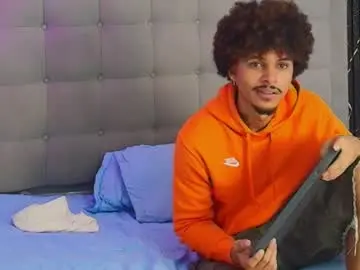 Chaturbate Free Porn Cam of jordan_love77