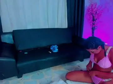 Chaturbate Best live sex cam show of lucretia_love