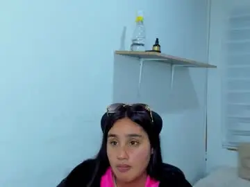 Chaturbate Sex Cam of morena_rodriguez_9