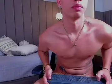 Chaturbate Live Porn of benjamin_more