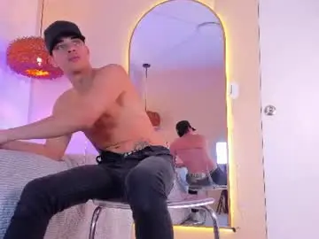 Chaturbate Adult Webcams of benjamin_more