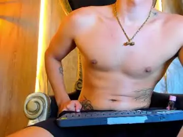 Chaturbate Adult Webcams of benjamin_more