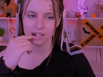 Chaturbate Live Porn of lola_swon