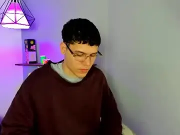 Chaturbate Live Sex of luca_white