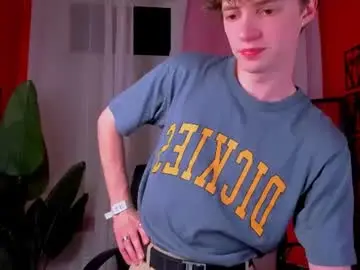 Chaturbate Live Sex Cam of luke_sweet