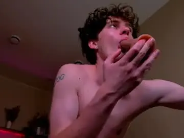 Chaturbate Live Sex Cam of luke_sweet