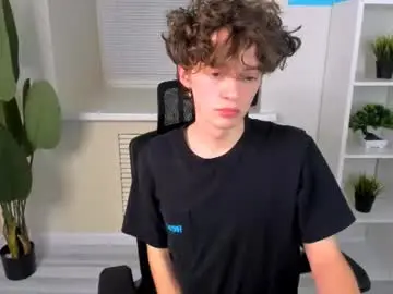 Chaturbate Live Sex Cam of luke_sweet