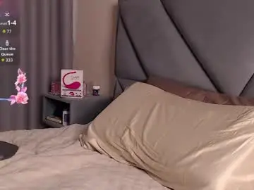 Chaturbate Watch Live Sex Cams of mr_longboy