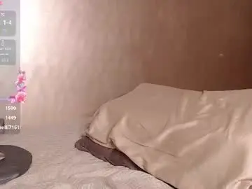 Chaturbate Free Porn Cam of mr_longboy