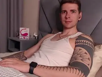 Chaturbate Nude Webcam of mr_longboy
