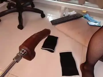 Chaturbate Watch Live Sex Cams of playful_adriana