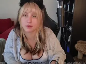 Chaturbate Live Sex Cam of sinforyou_