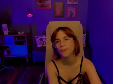 Chaturbate Live Sex Cam of moon13152