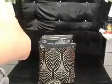 Chaturbate Nude Webcam of bigcockmarina