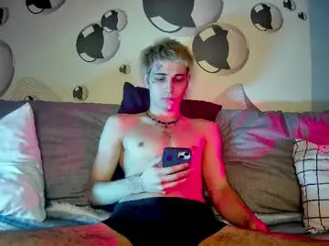 Chaturbate Live Sex Cam of blue_w0rld