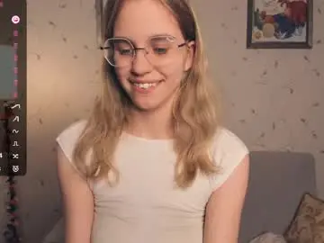 Chaturbate Adult Webcams of cutefluffy